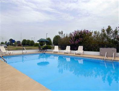 Days Inn By Wyndham Newport Zařízení fotografie